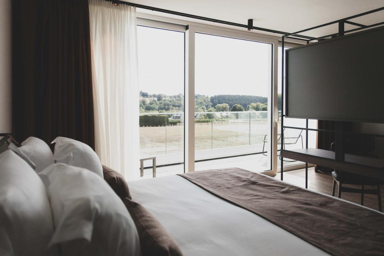 Roannay - Francorchamps Hotel Bagian luar foto